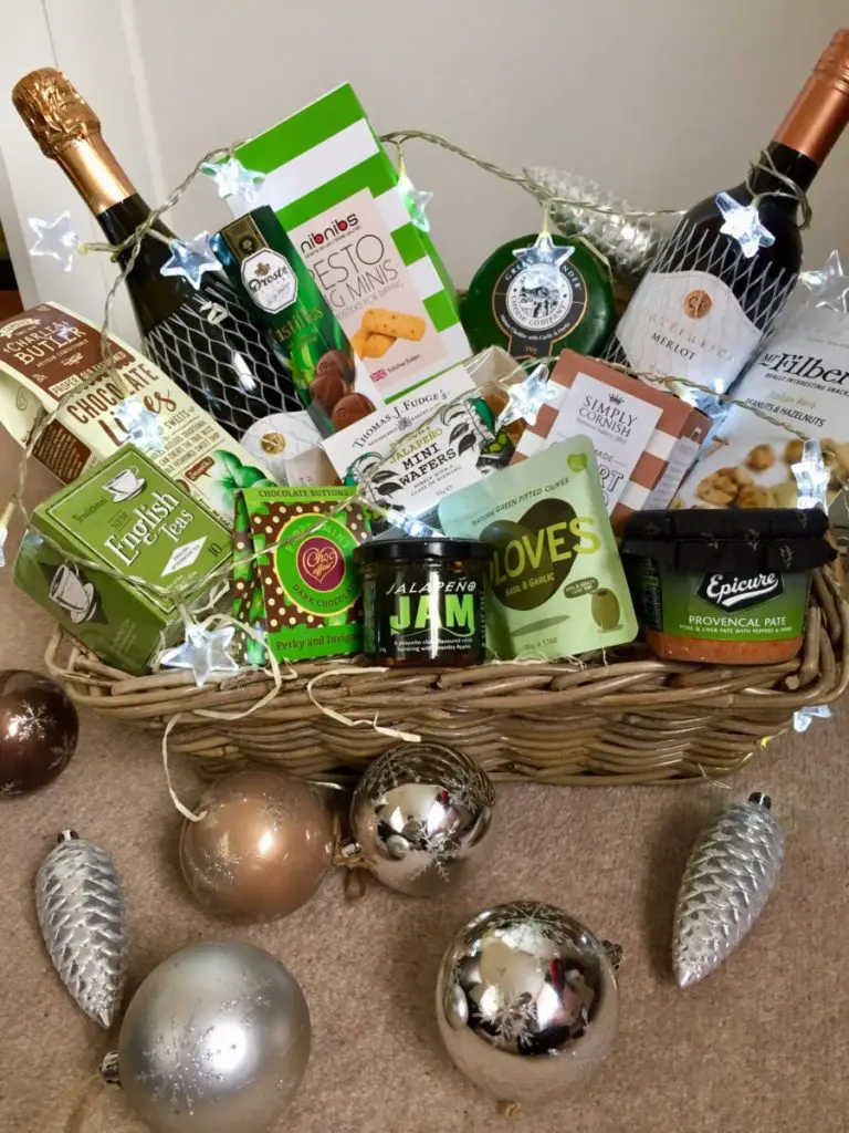 cheese and wine hamper