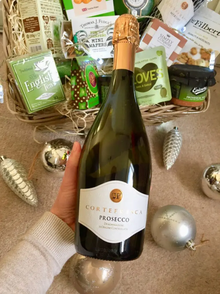 cheese and wine hamper