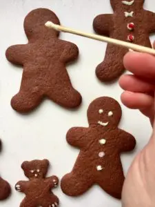 chocolate gingerbread men
