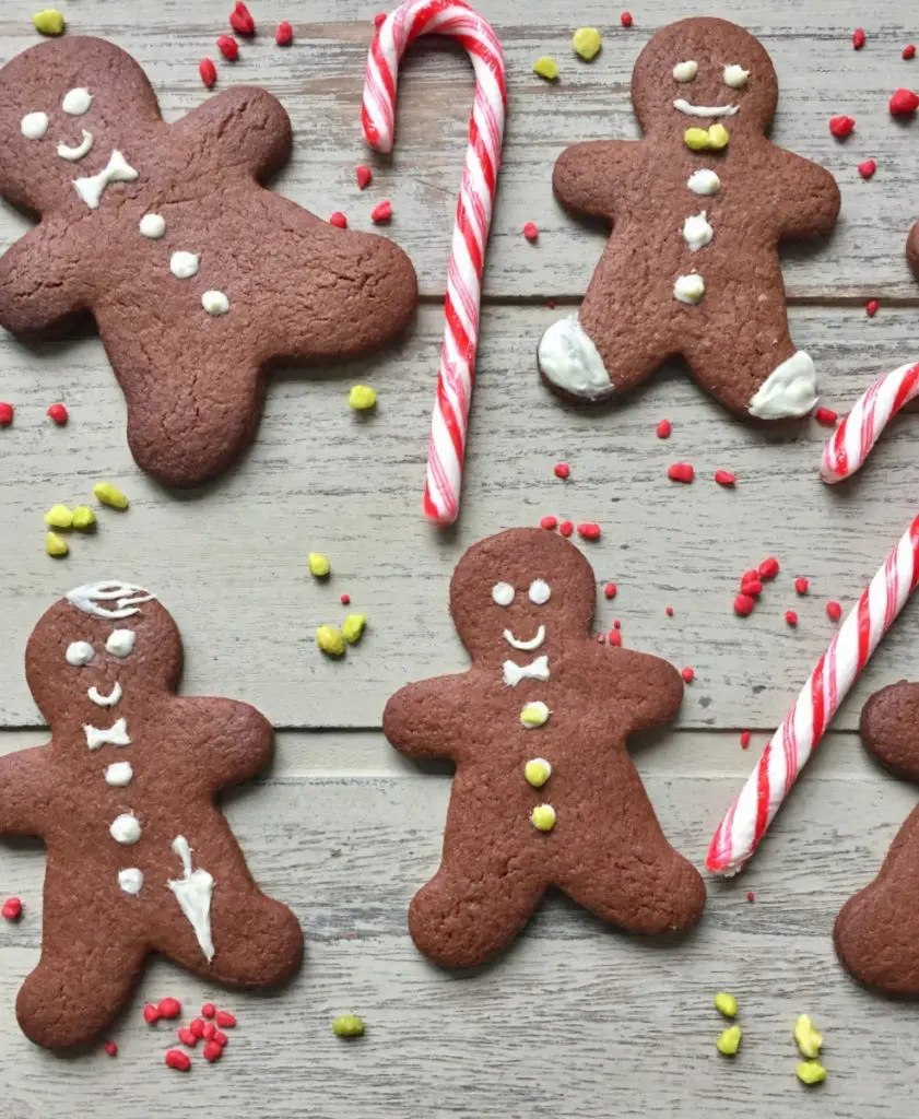 chocolate gingerbread men