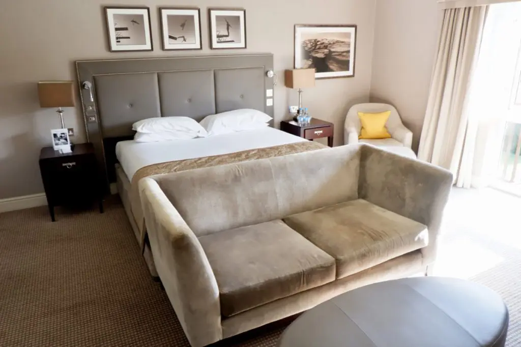 foxhills hotel room