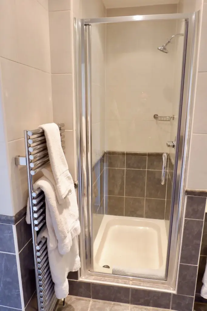 foxhills hotel room