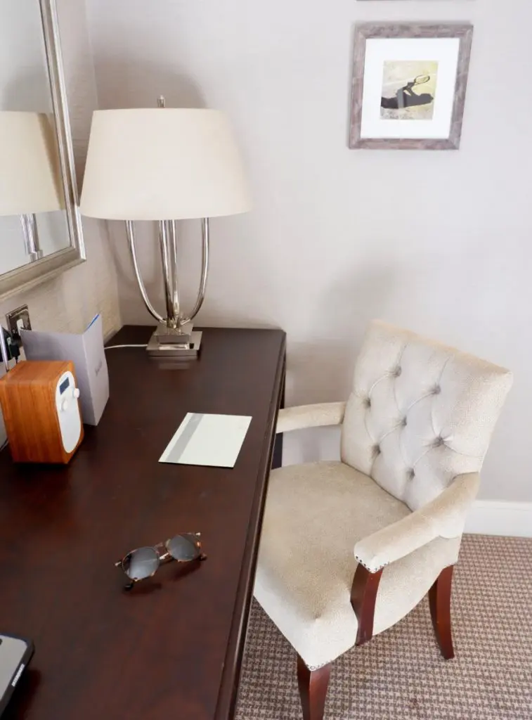 foxhills hotel room