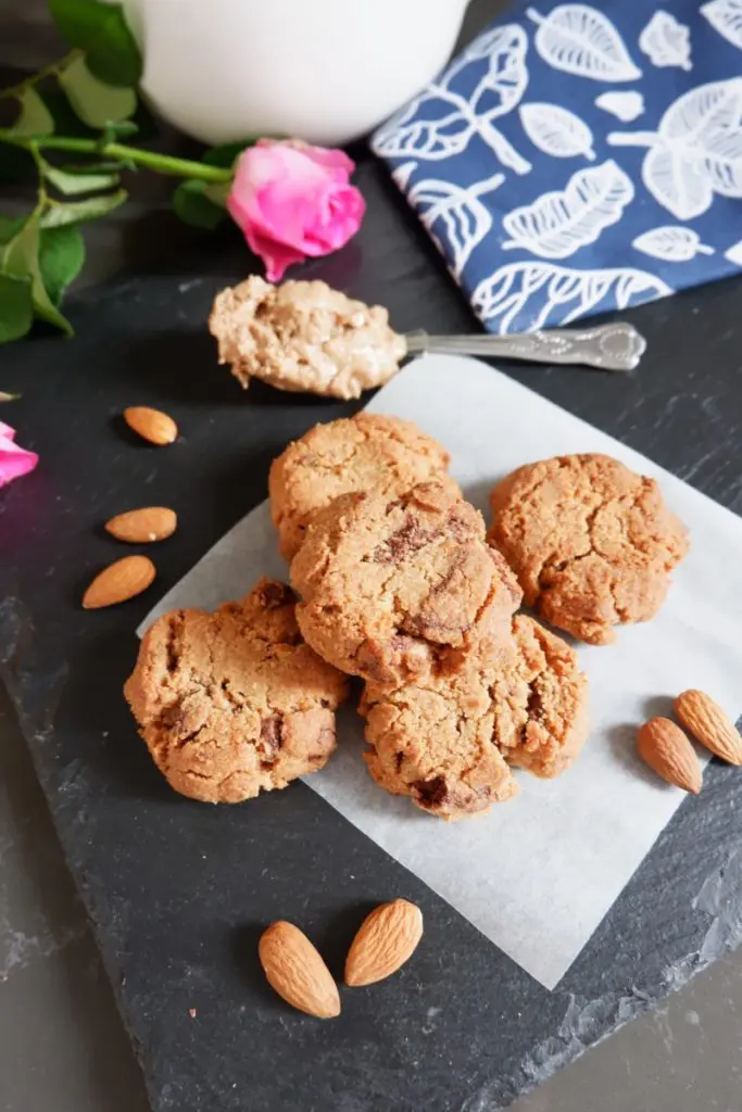 Vegan Almond Butter Cookies