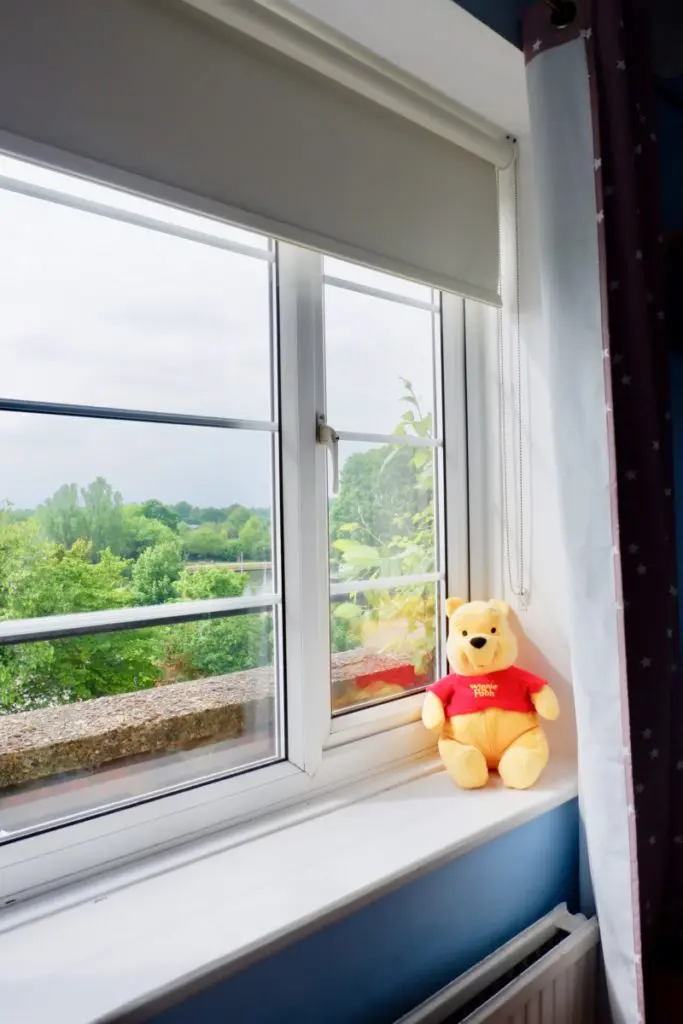 children bedroom roller blind