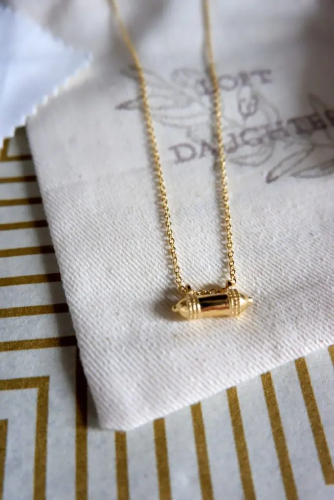 loft and daughter necklace