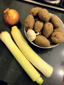 vegan leek and potato soup