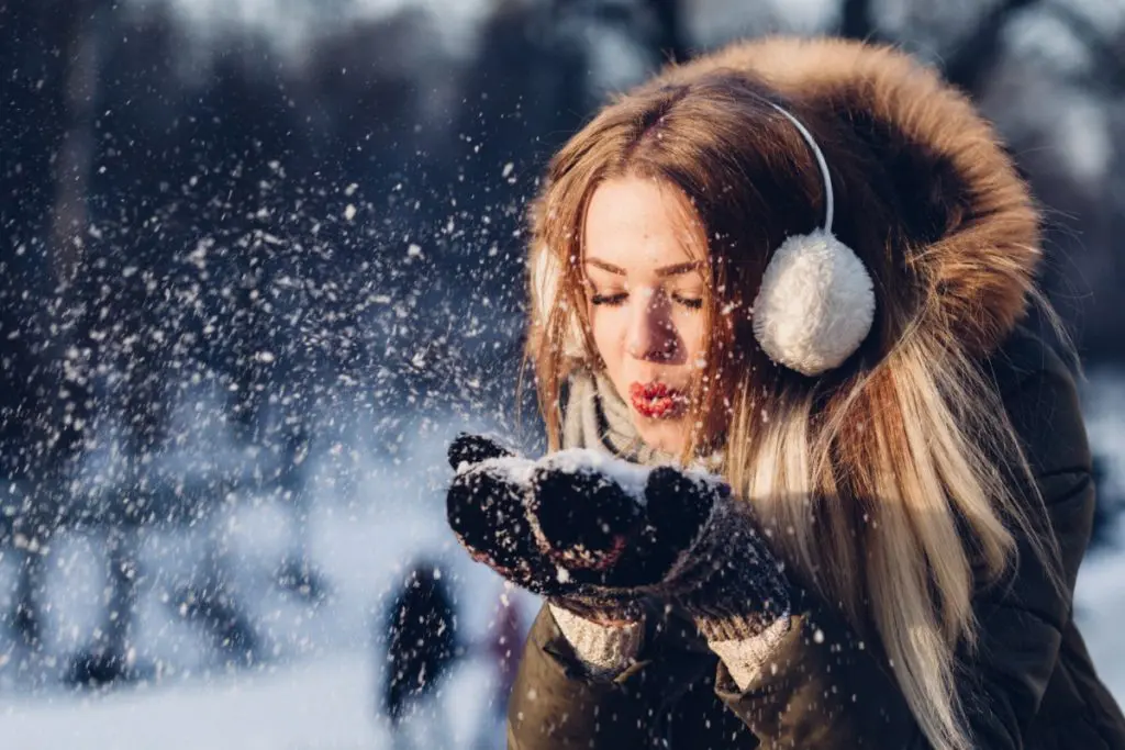 girl in the snow