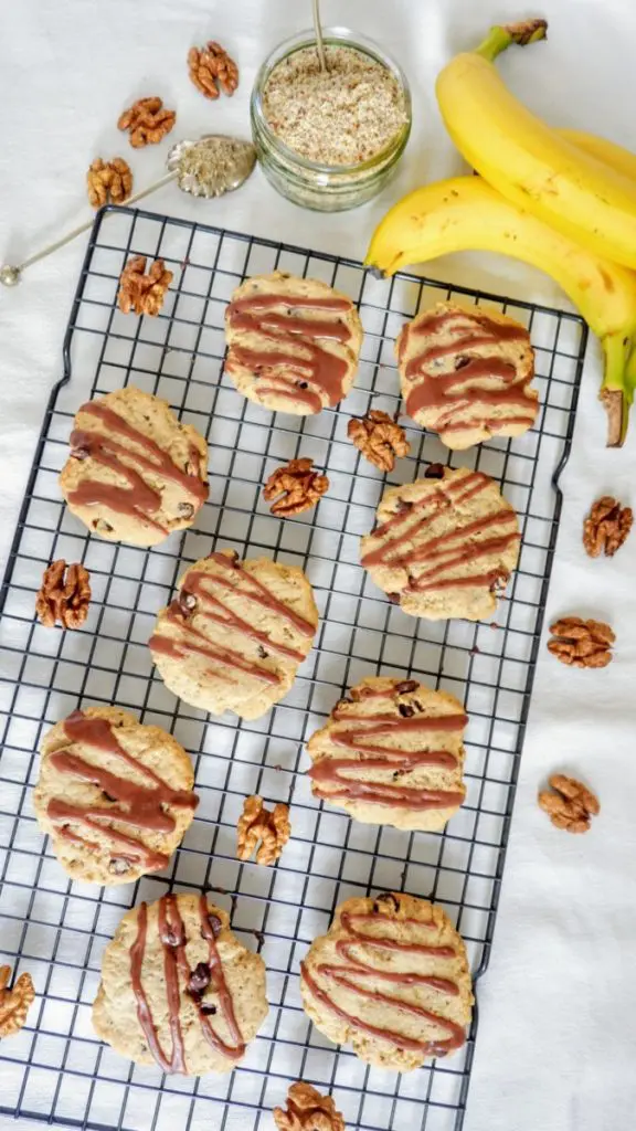 vegan banana walnut cookies