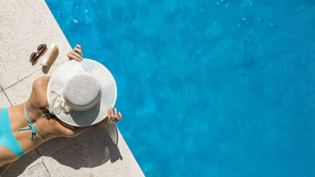 pool summer