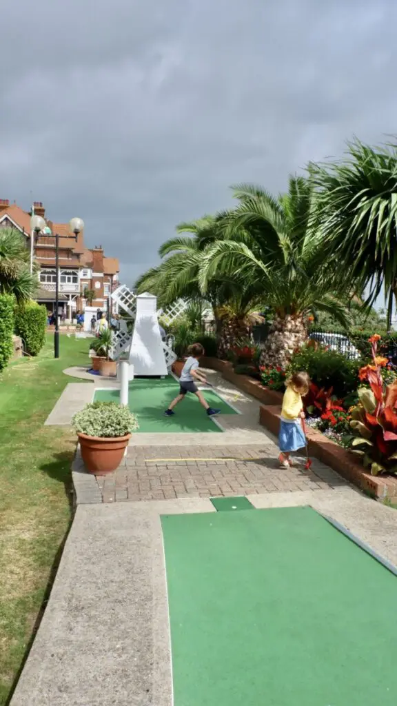 Broadstairs mini golf