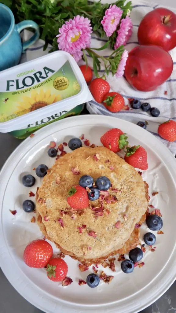 Vegan Spiced Apple and Oat Pancakes