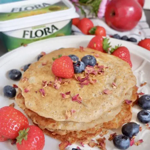 Vegan Spiced Apple and Oat Pancakes