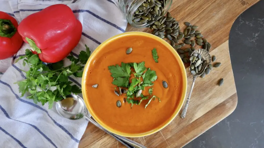 Roasted Red Pepper and Cauliflower Soup