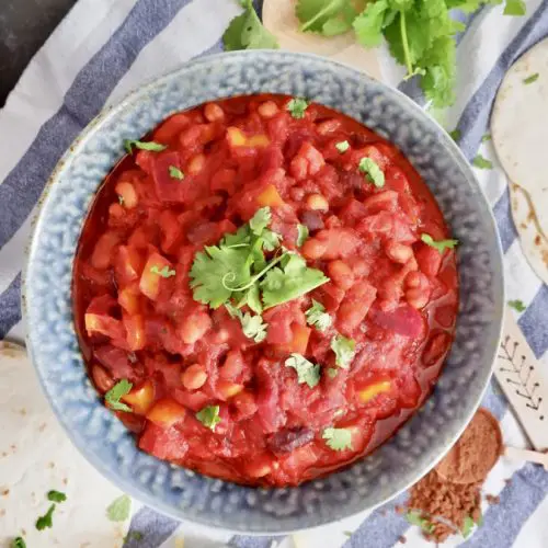 Vegan Bean Stew With Chilli And Cocoa