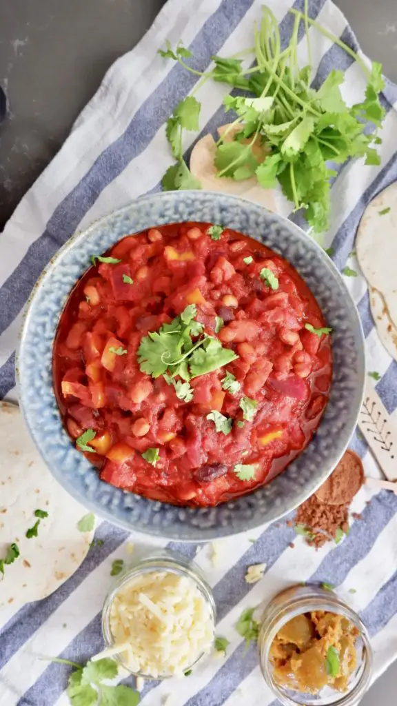 Vegan Bean Stew With Chilli And Cocoa