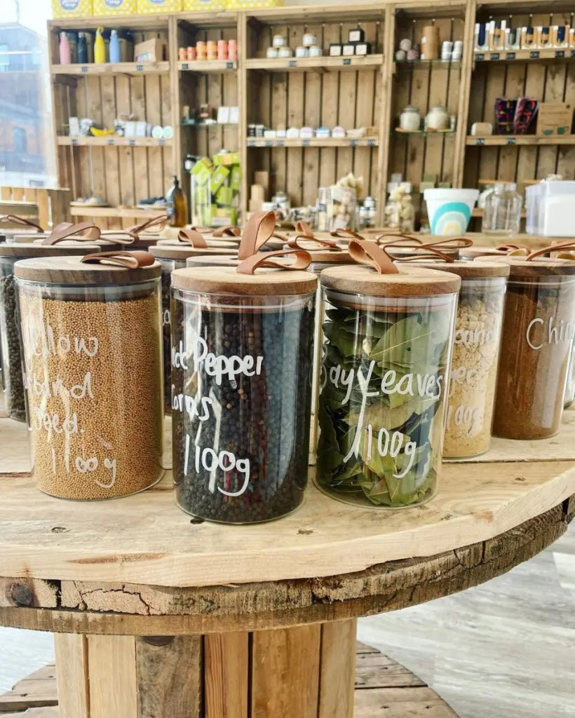 zero waste shop reduce your carbon footprint