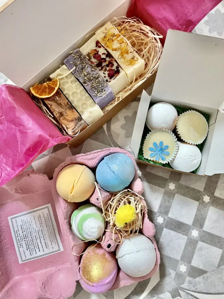 soaps and bath bombs soaps and bath bombs
