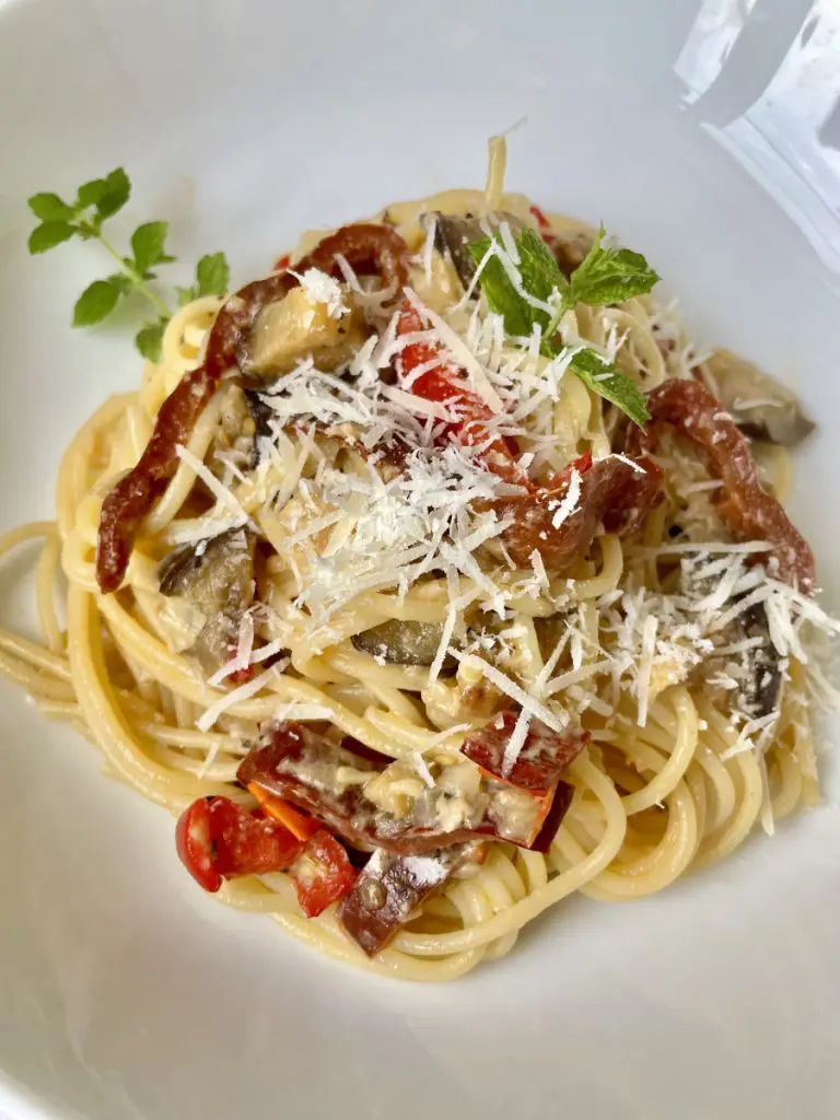 vegan roasted aubergine and peppers spaghetti
