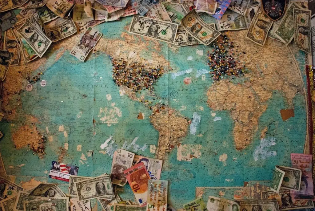 Maximum Cash Passengers from Popular Countries Can Carry While Traveling to UAE
