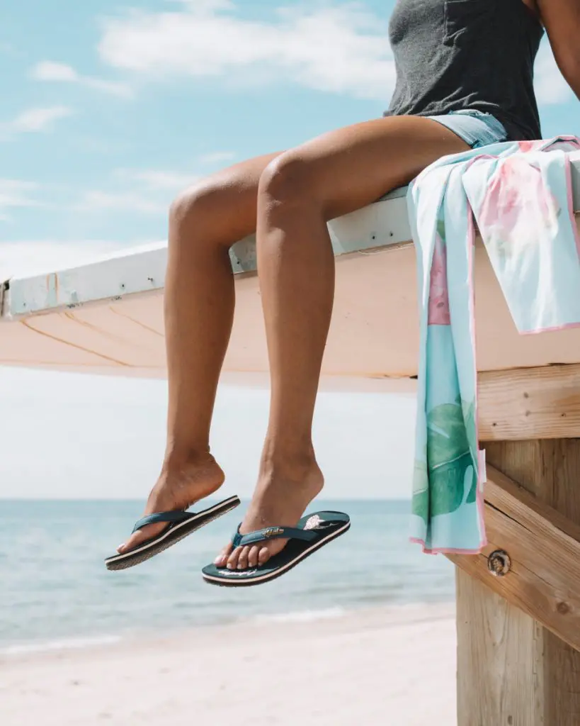 leg beach summer