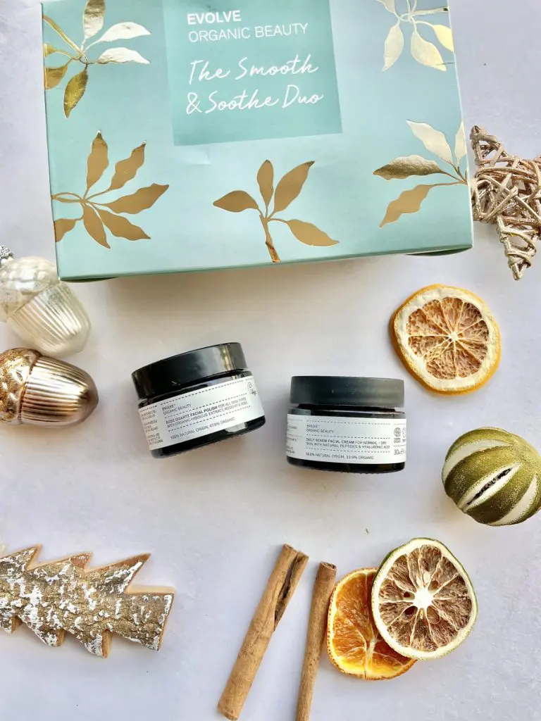 Evolve Organic Beauty The Smooth and Sooth Duo
