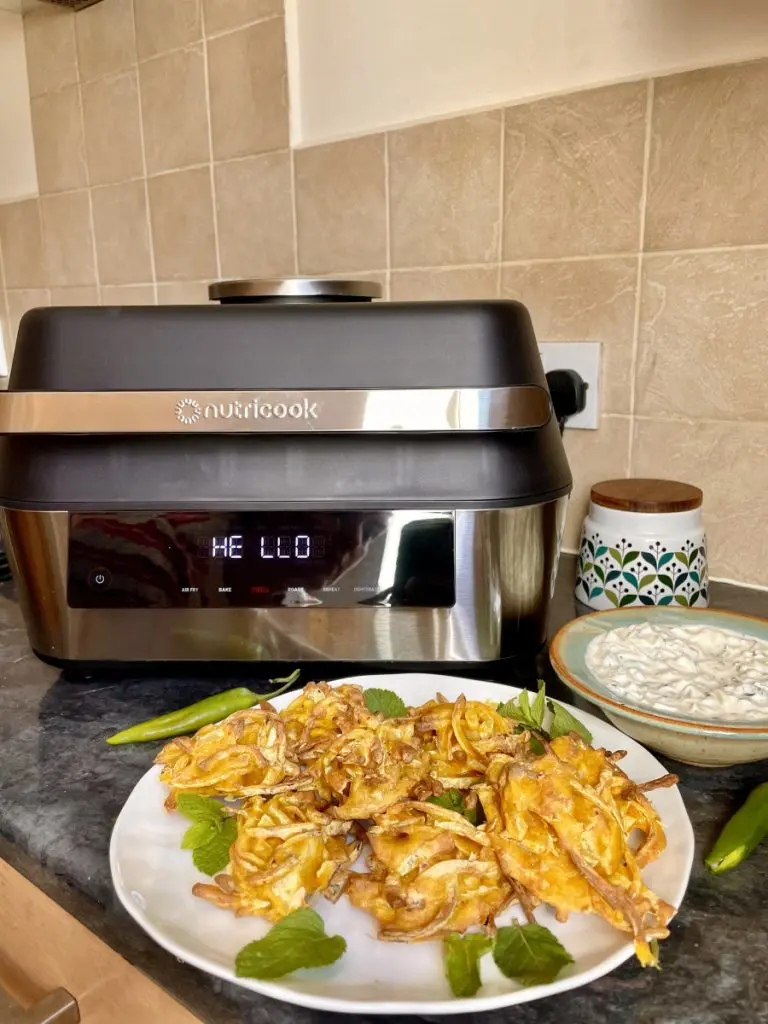 easy onion bhajis recipe