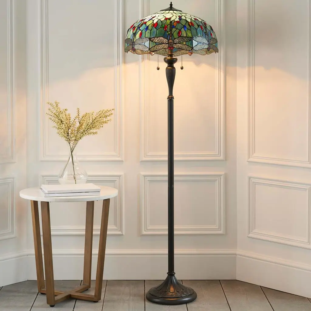 tiffany lamp