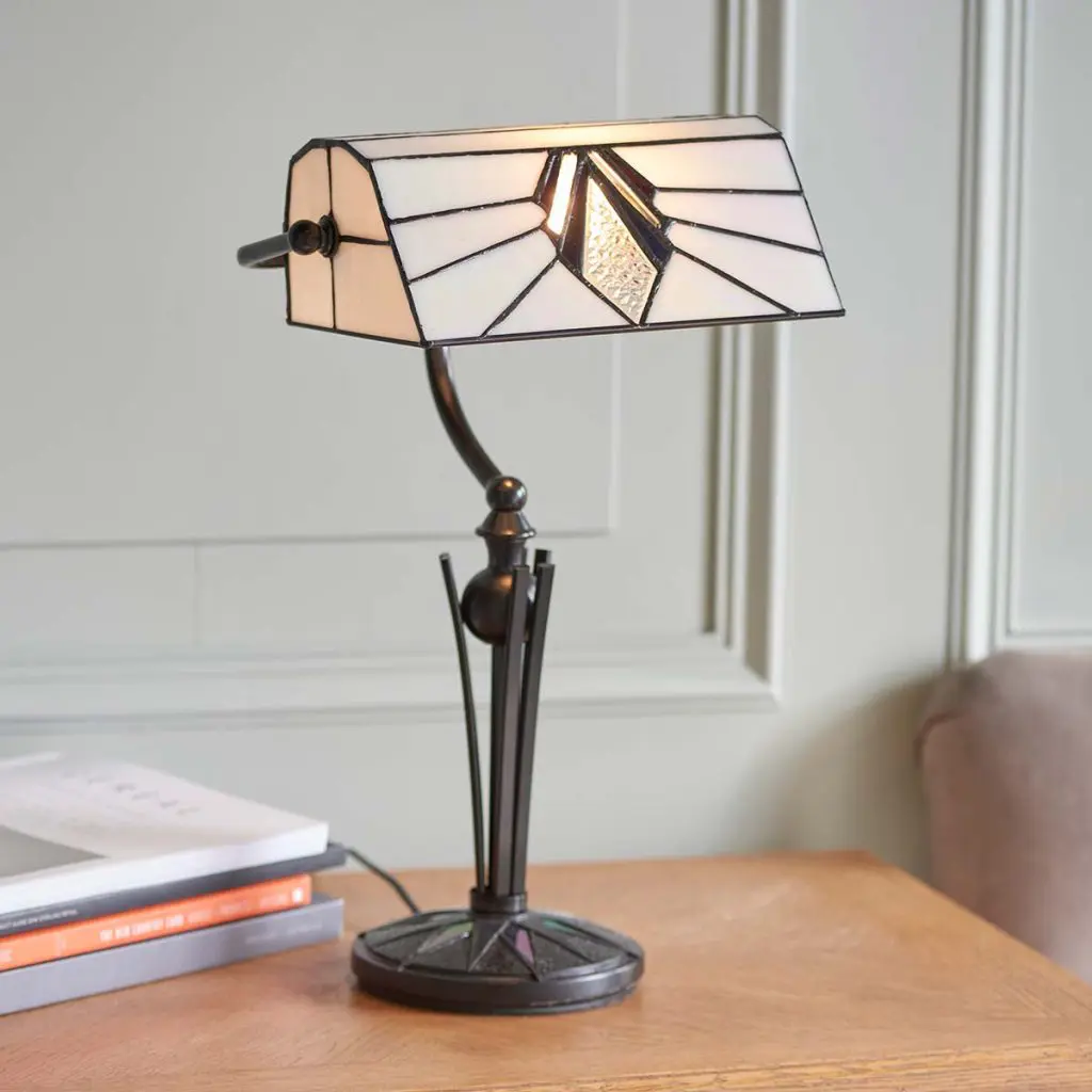 tiffany lamp