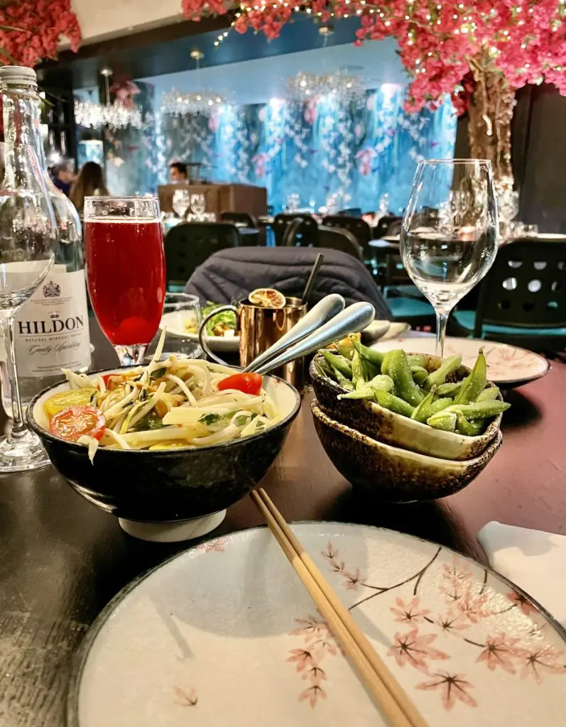 sticky mango restaurant review