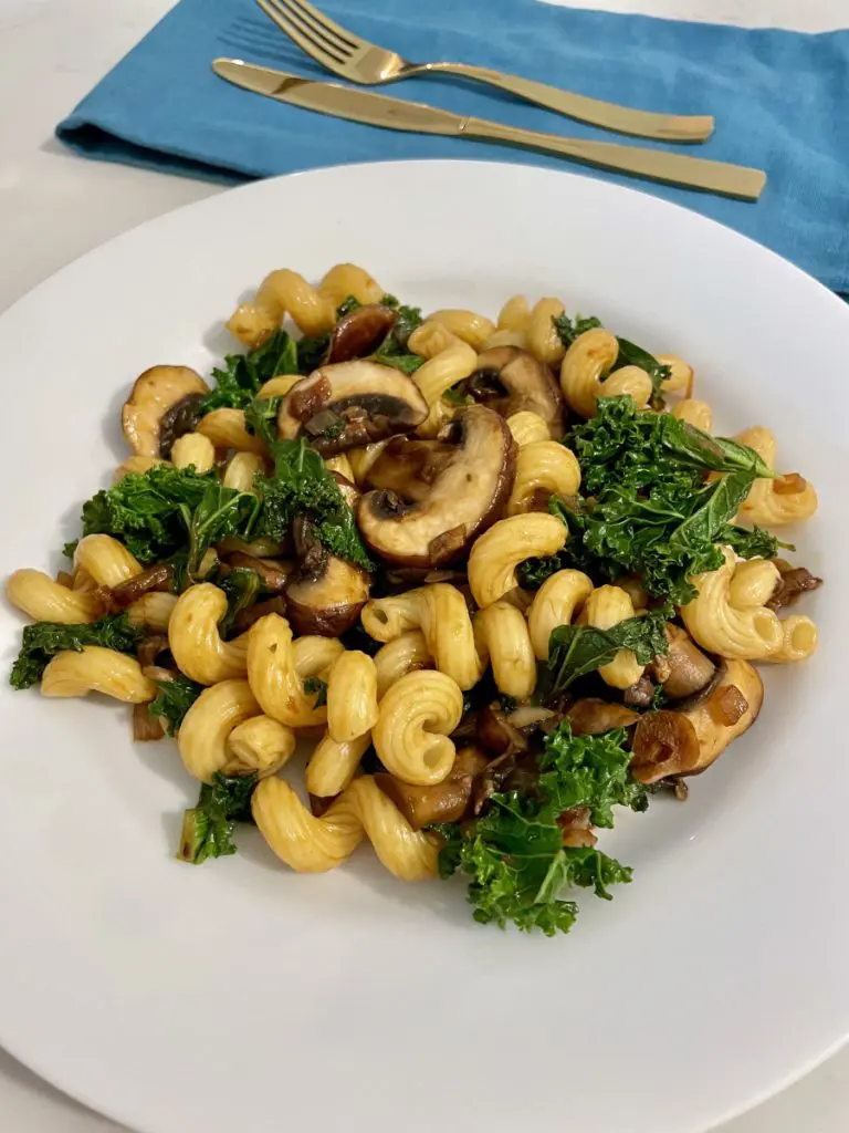 kale and mushroom pasta with ginger