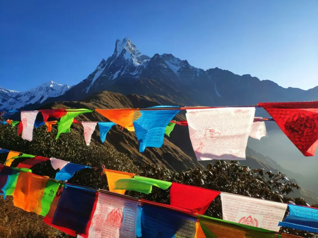 nepal mountain flags