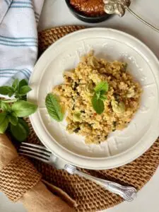 red pesto and broad bean bulgur