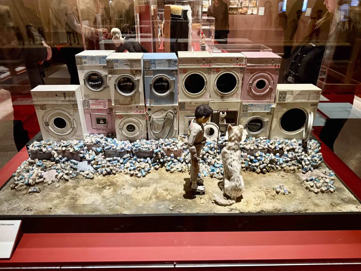 The Isle of Dogs Set