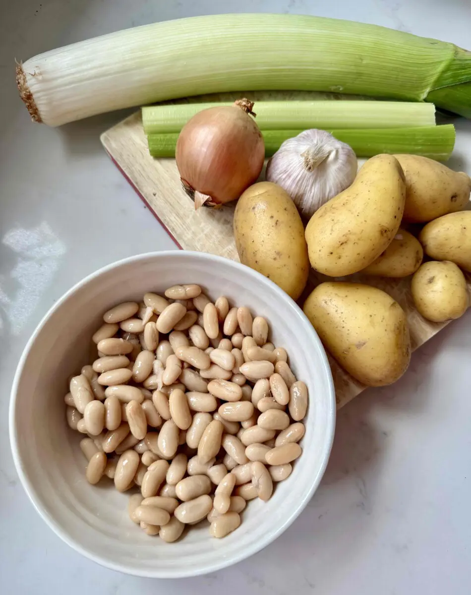 beans and leeks soup ingredients