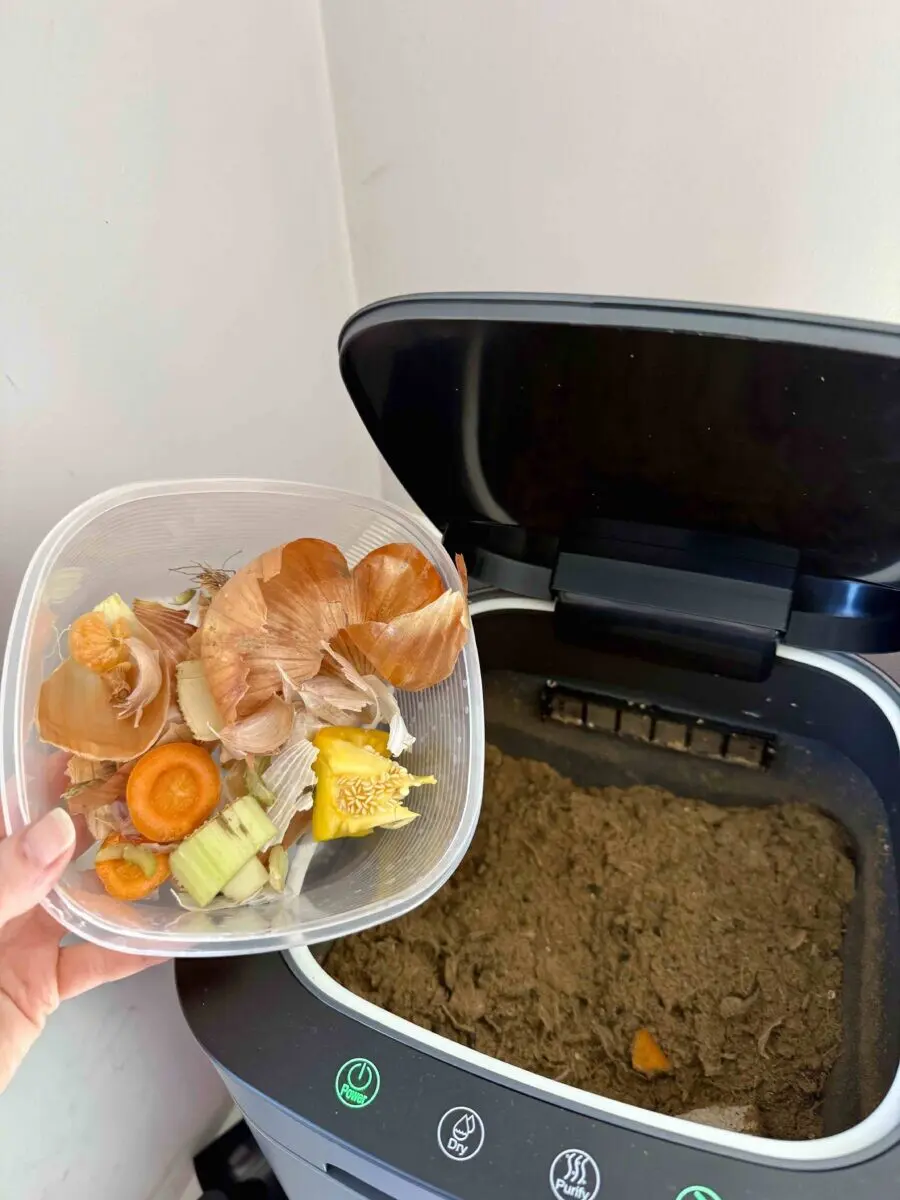 Reencle Smart Composter food scrap Reencle Smart Composter food scrap