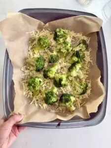2 ingredient Super Cheesy and Crispy Broccoli step two 2 ingredient Super Cheesy and Crispy Broccoli step two