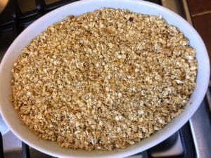 vegan apple and plum crumble