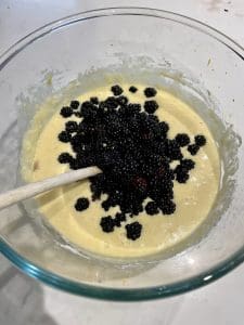 vegan blackberry muffins